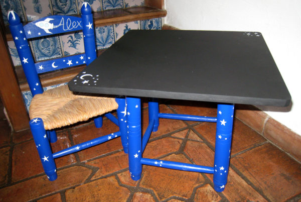 mesa pintada personalizada