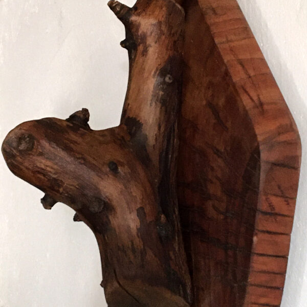 perchero de tronco hecho artesanalmente estilo rústico